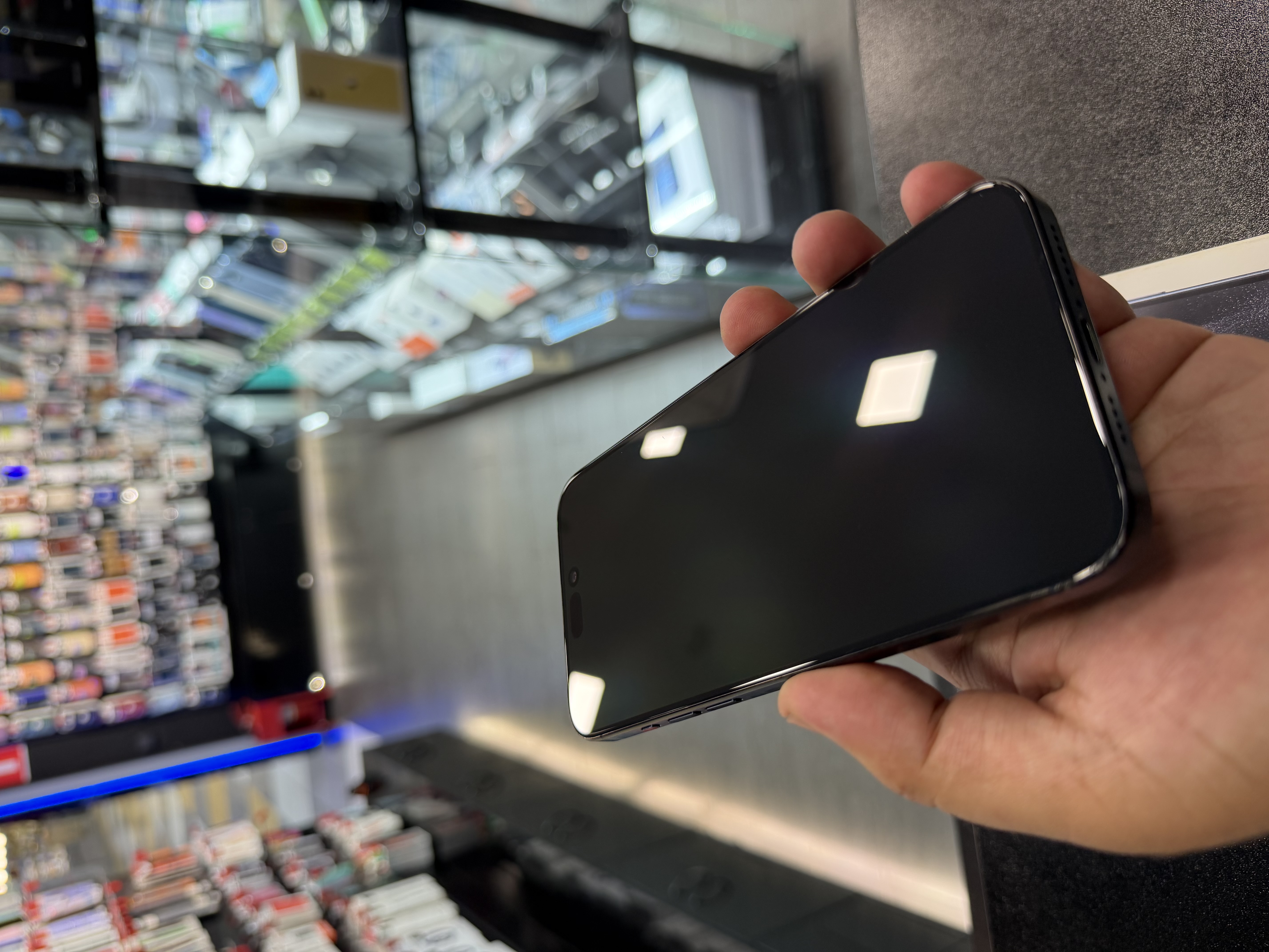 Б/У Смартфон Apple iPhone 15 Pro Max 256Gb Blue Titanium