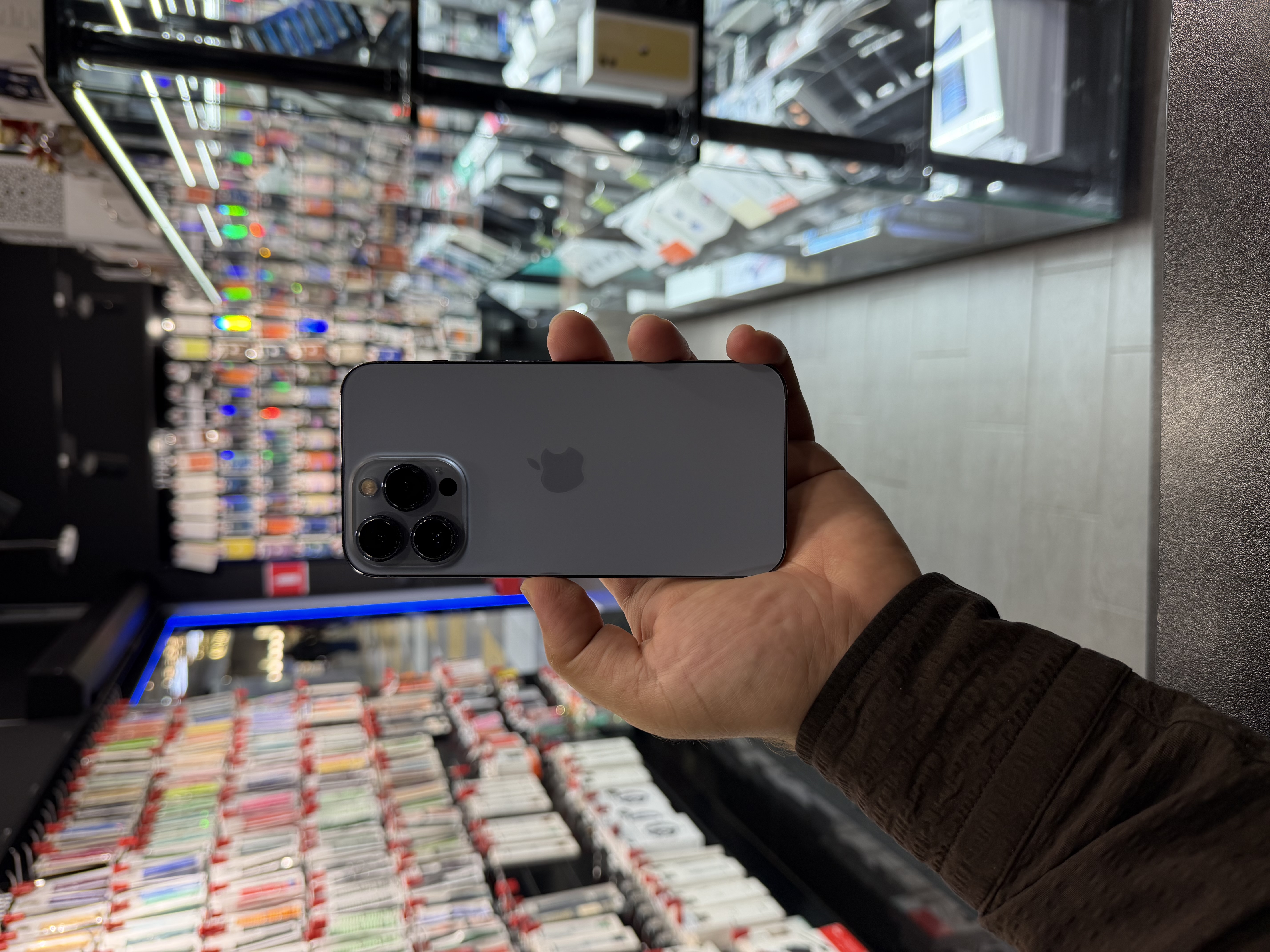 Б/У Смартфон Apple iPhone 13 Pro 128Gb Sierra Blue