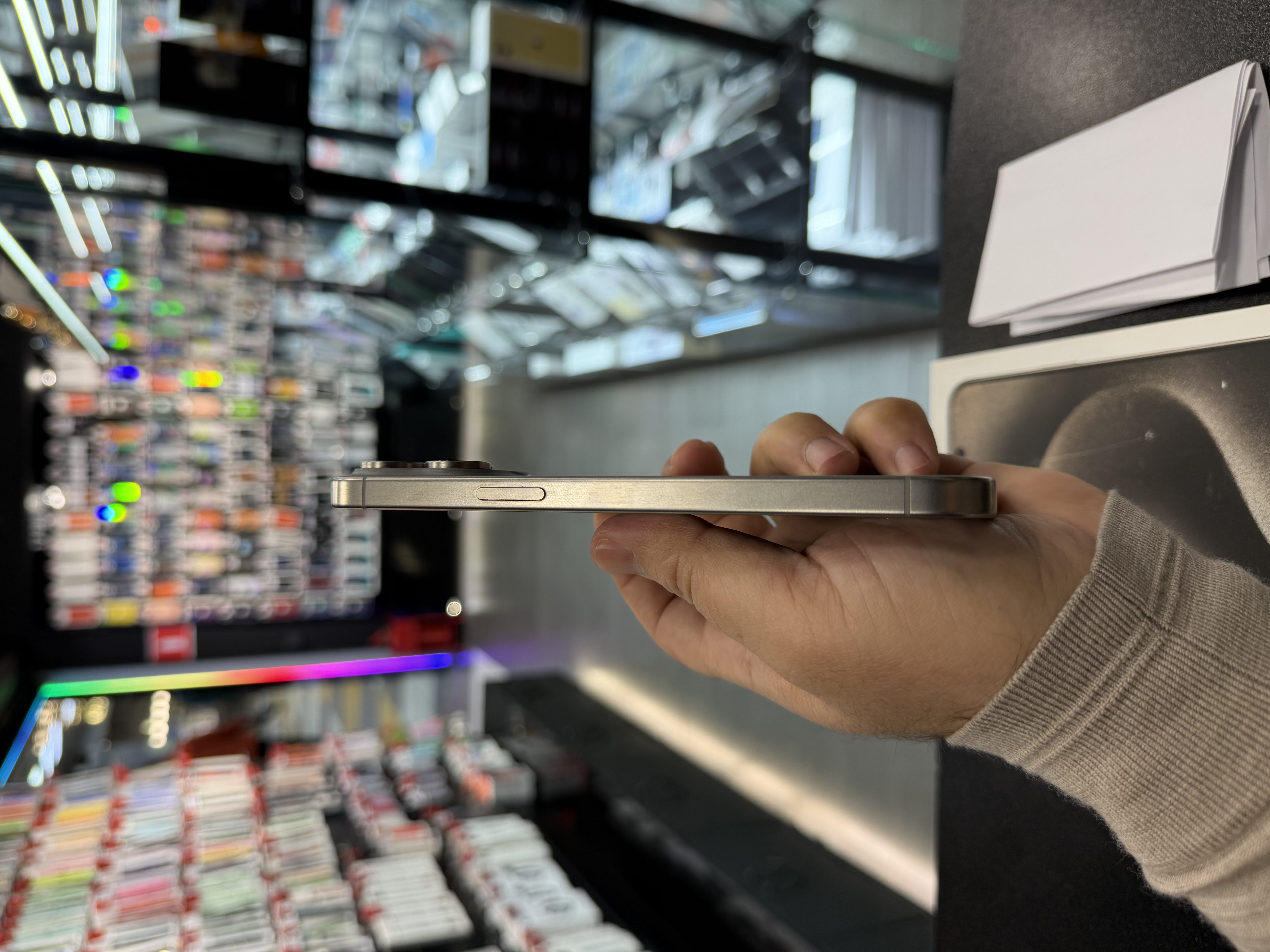 Б/У Apple iPhone 15 Pro Max 256Gb Natural Titanium