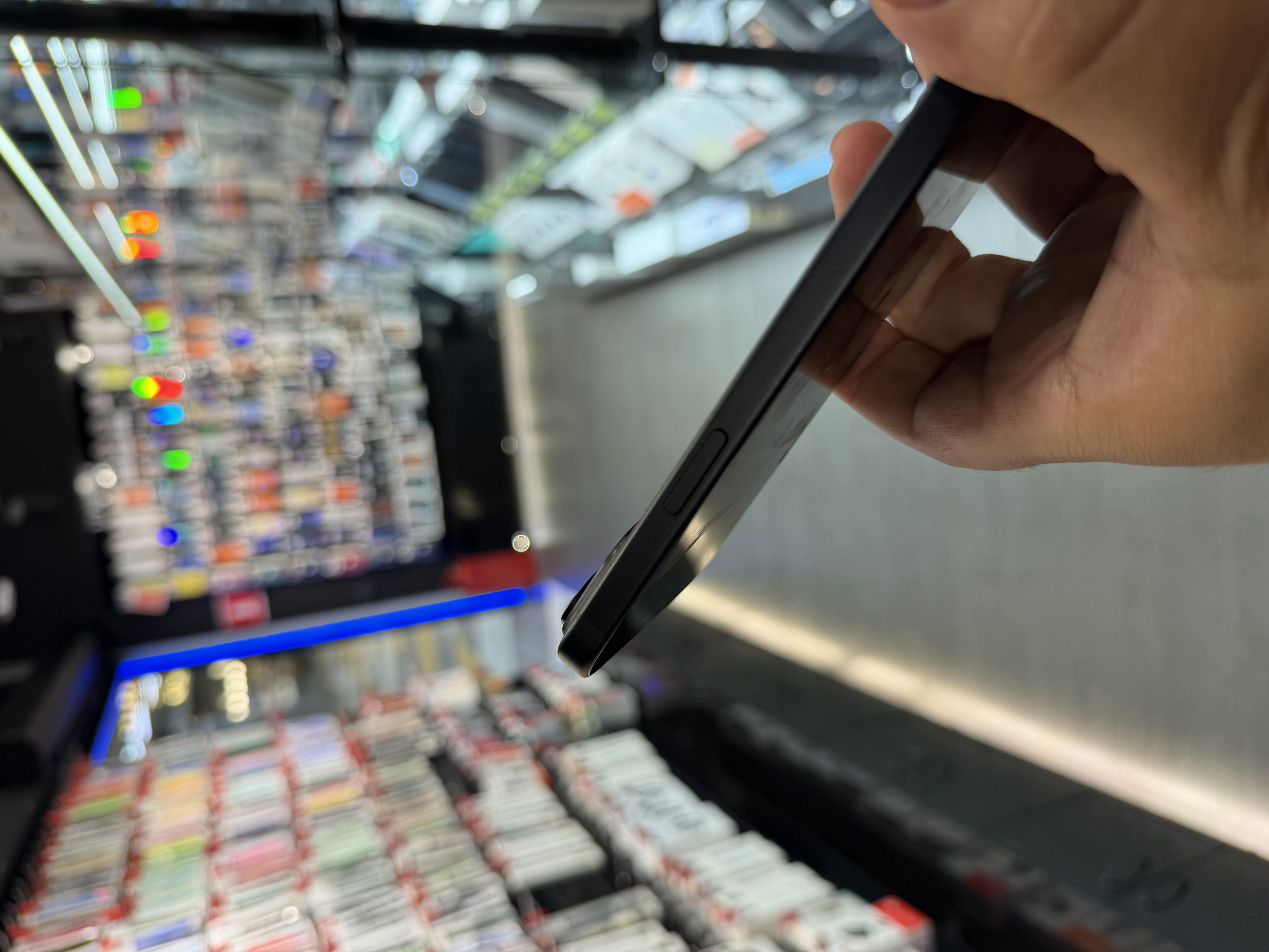 Б/У Смартфон Apple iPhone 15 128Gb Black
